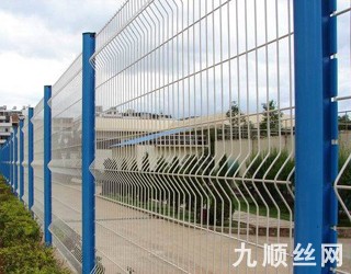 三角折彎型護欄網2.jpg