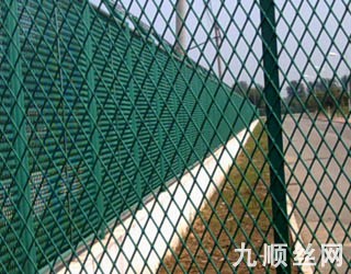 鋼板網護欄.jpg