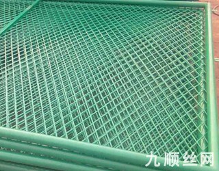 鋼板網護欄4.jpg